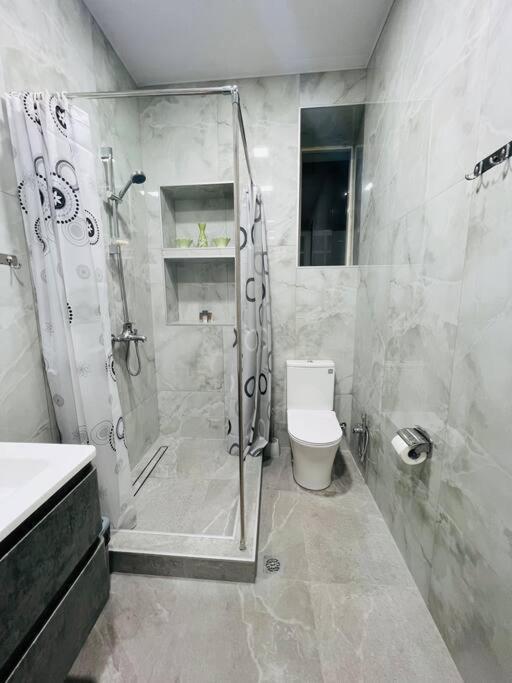 Spacious 2 Bedrooms In The Center Of Yerevan Exterior photo