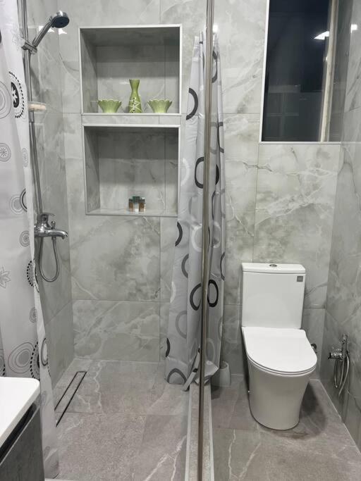 Spacious 2 Bedrooms In The Center Of Yerevan Exterior photo